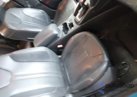 2013 Ford Focus Se из США, поврежденный, VIN 1FADP3F23DL143137